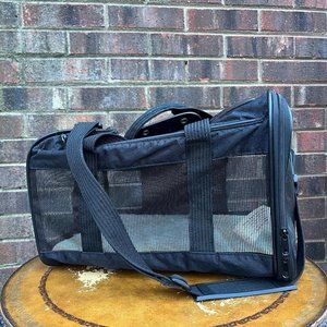 Quaker pet group deluxe carrier/black/Sherpa/pet carrier